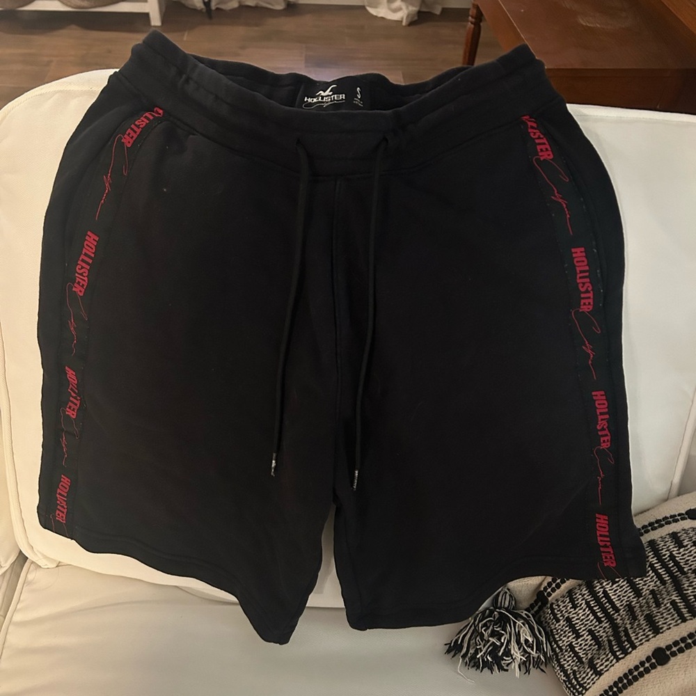 Hollister black sweatpants shorts